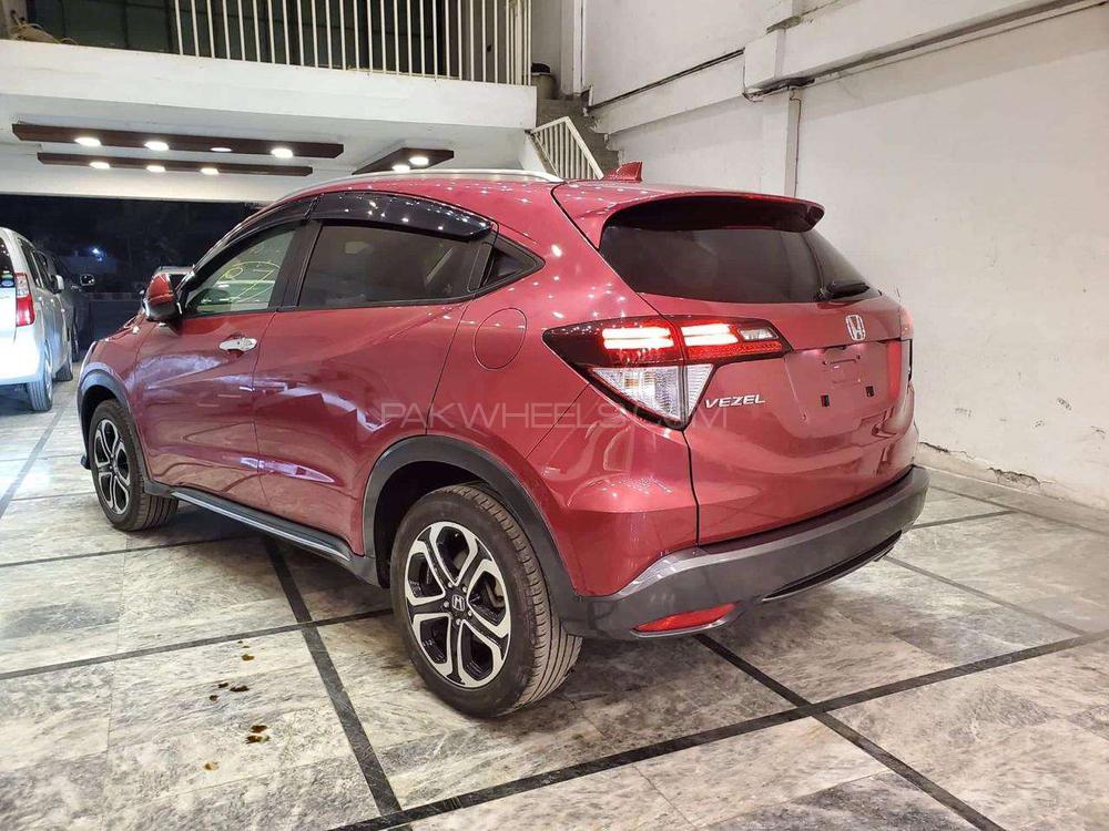 Honda Vezel 2017 for Sale in Lahore Honda Vezel 2017 for Sale in Lahore Image-7
