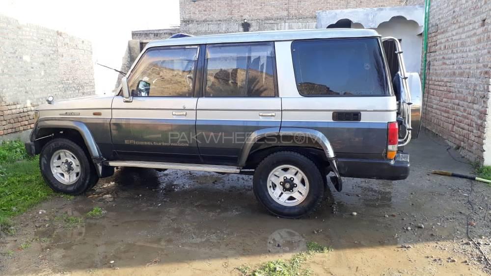 Toyota Prado 1992 for Sale in Peshawar Image-1