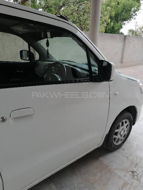 Suzuki Wagon R 2019 for Sale in Muzaffar Gargh Image-1
