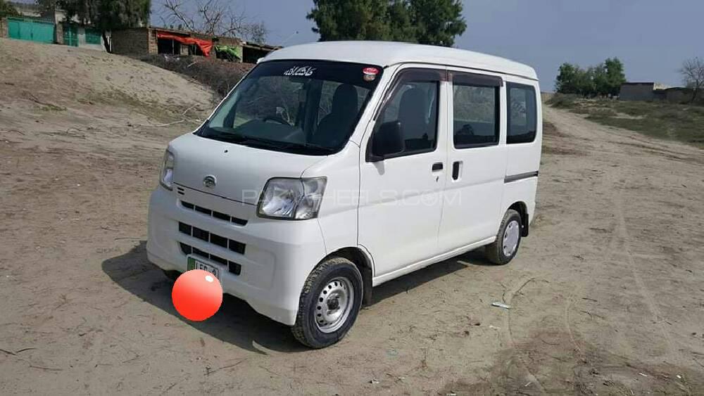 Daihatsu Hijet 2014 for Sale in Muzaffar Gargh Image-1