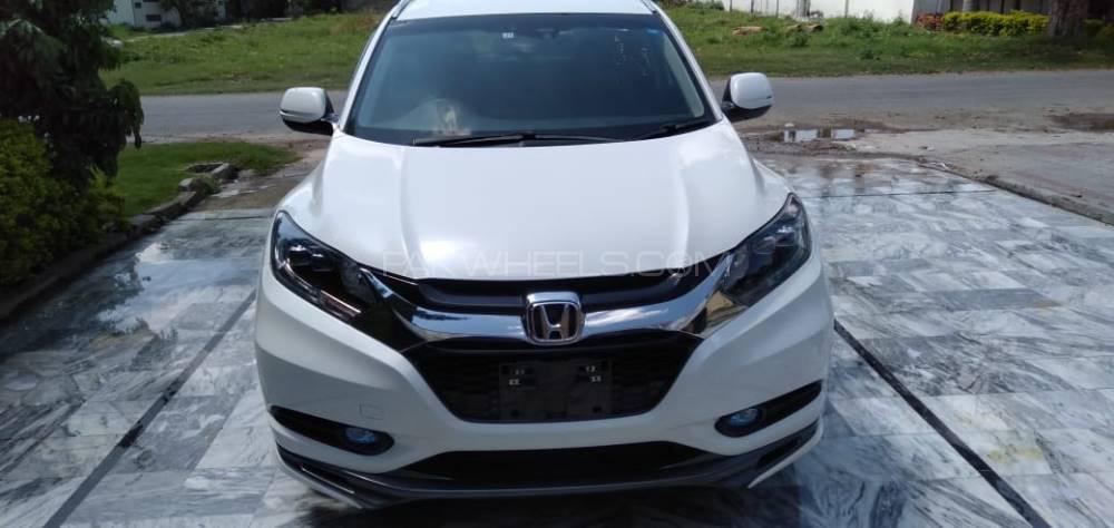 Honda Vezel 2015 for Sale in Sialkot Image-1
