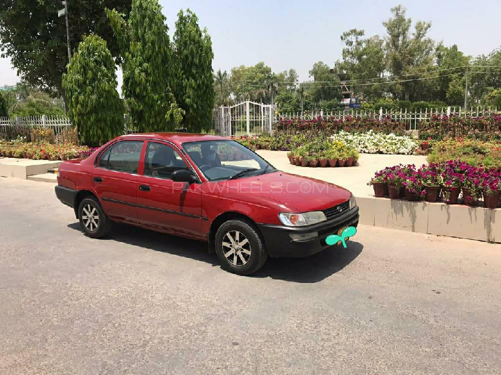 Toyota Corolla 2000 for Sale in Lahore Image-1