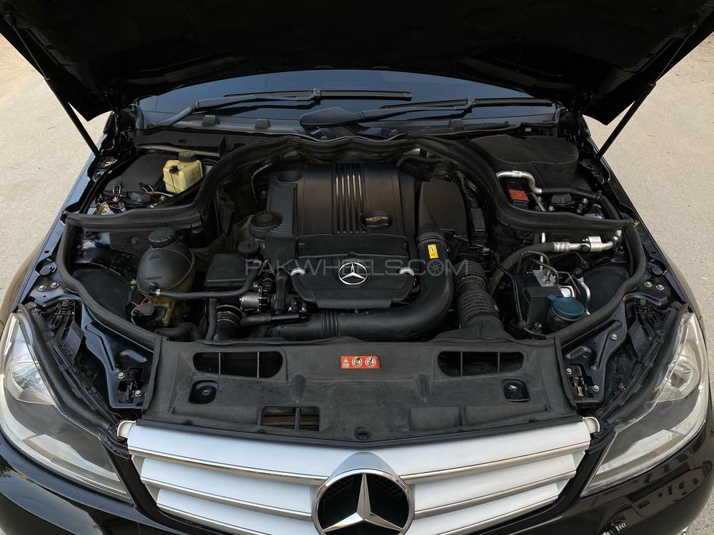 Mercedes Benz C Class 2012 for Sale in Karachi Mercedes Benz C Class 2012 for Sale in Karachi Image-14