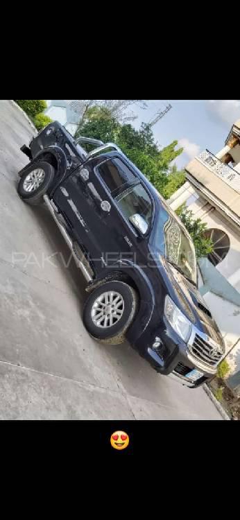 Toyota Hilux 2014 for Sale in Mirpur A.K. Toyota Hilux 2014 for Sale in Mirpur A.K. Image-5