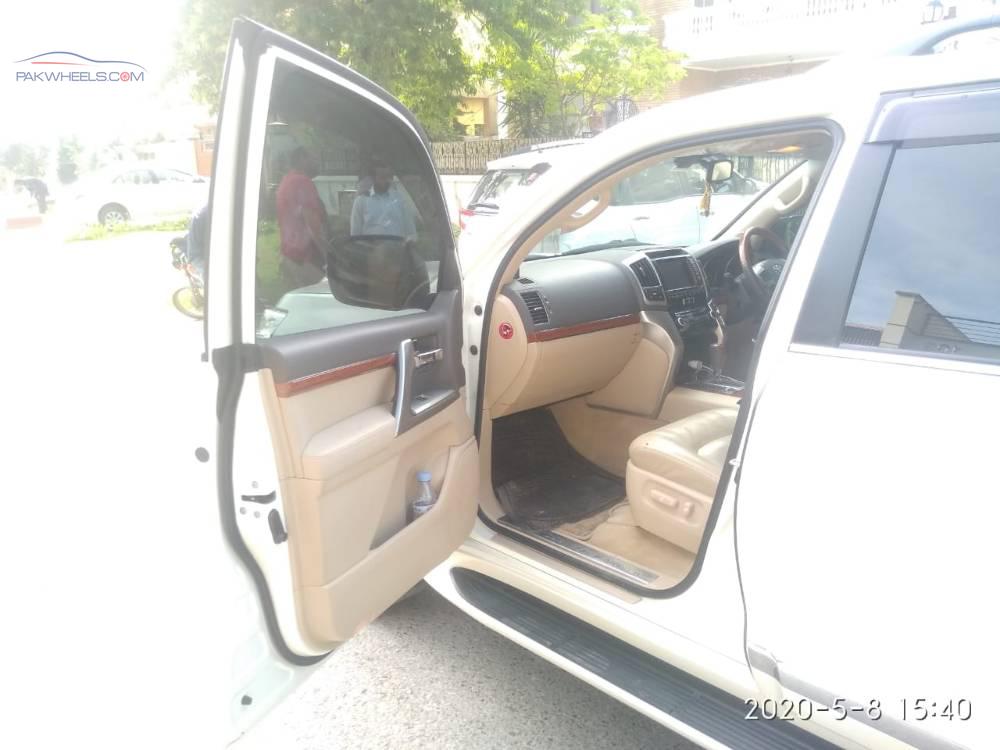Toyota Land Cruiser 2013 for Sale in Islamabad Toyota Land Cruiser 2013 for Sale in Islamabad Image-18