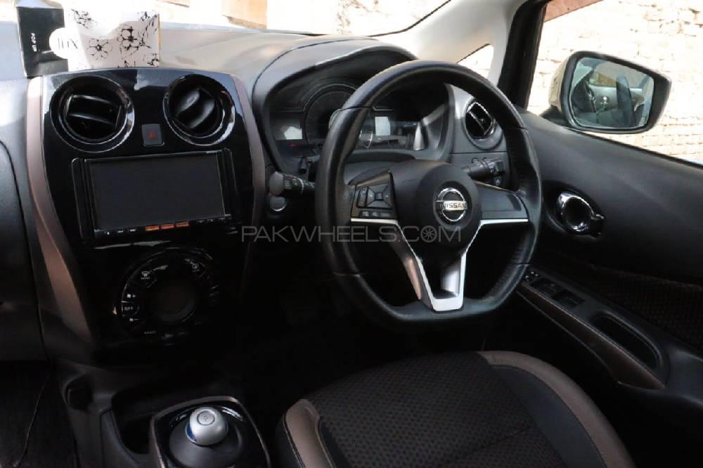 Nissan Note 2016 for Sale in Hyderabad Nissan Note 2016 for Sale in Hyderabad Image-9