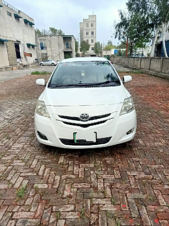 Toyota Belta 2007 for Sale in Lahore Image-1
