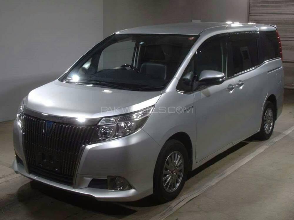 Toyota Esquire 2015 for Sale in Karachi Image-1
