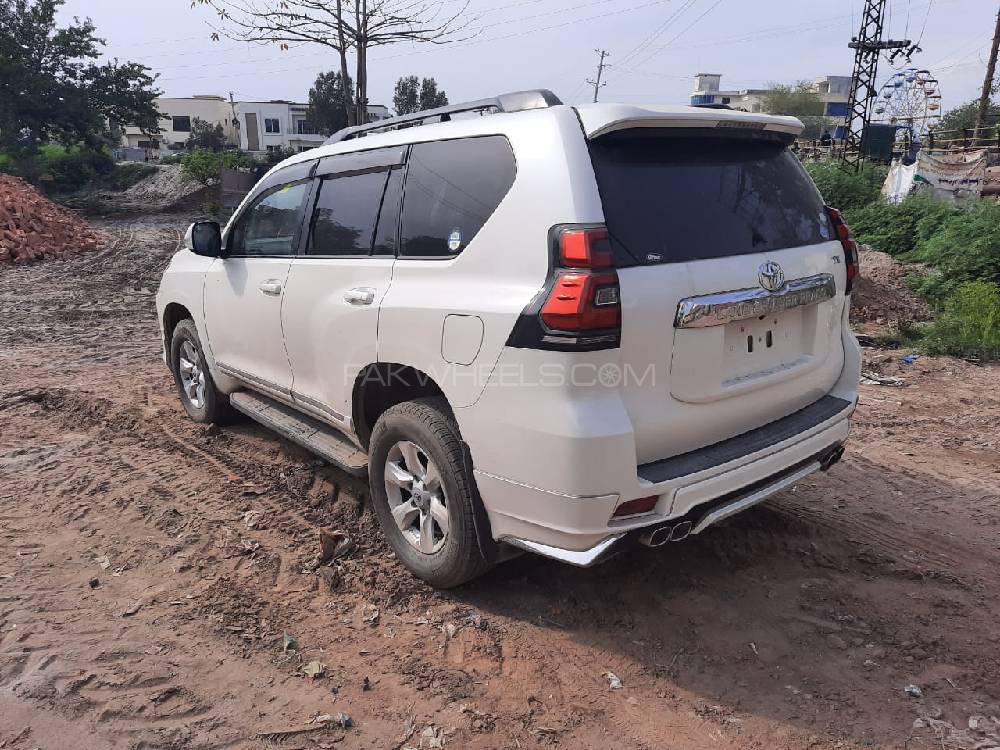 Toyota Prado 2009 for Sale in Lahore Toyota Prado 2009 for Sale in Lahore Image-5