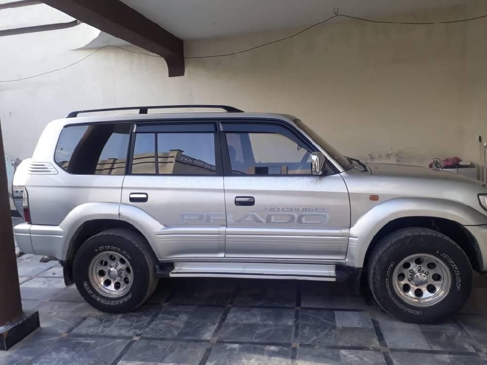 Toyota Prado 2001 for Sale in Haripur Image-1