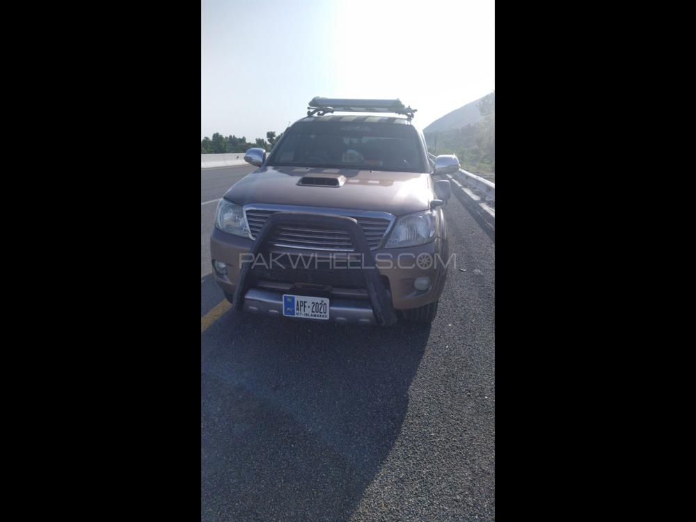 ٹویوٹا ہائیلکس 2008 for Sale in ایبٹ آباد ٹویوٹا ہائیلکس 2008 for Sale in ایبٹ آباد Image-2