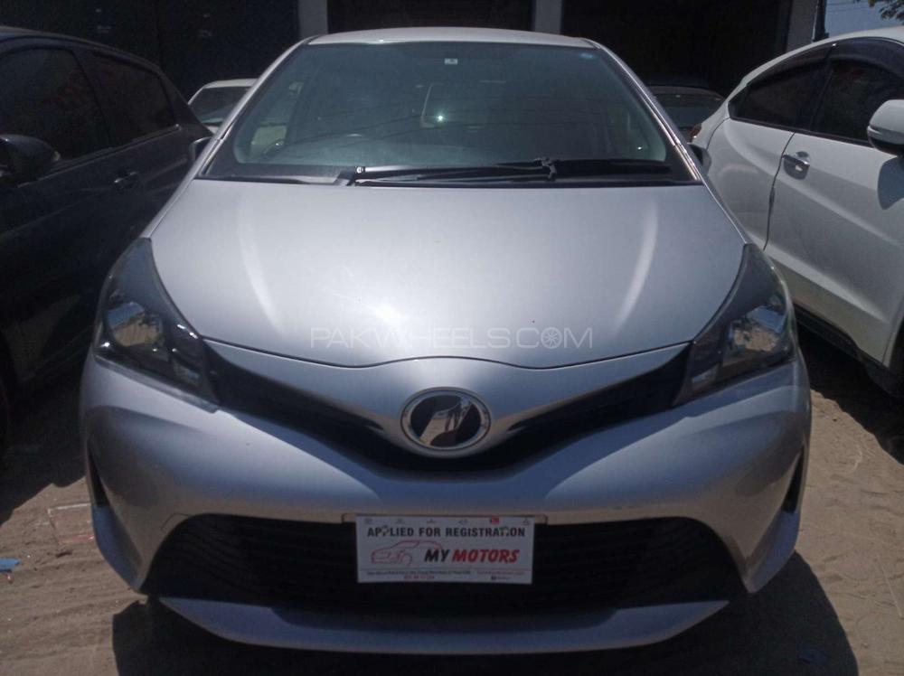 Toyota Vitz 2016 for Sale in Gujranwala Image-1