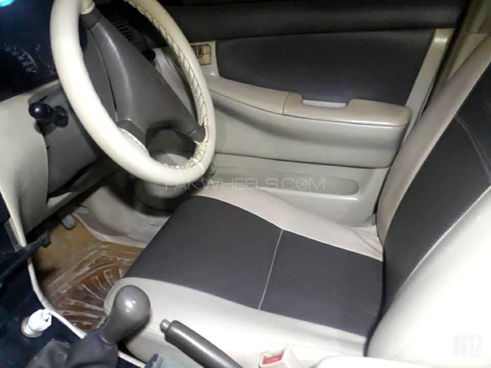 Toyota Corolla 2004 for Sale in Karak Toyota Corolla 2004 for Sale in Karak Image-5