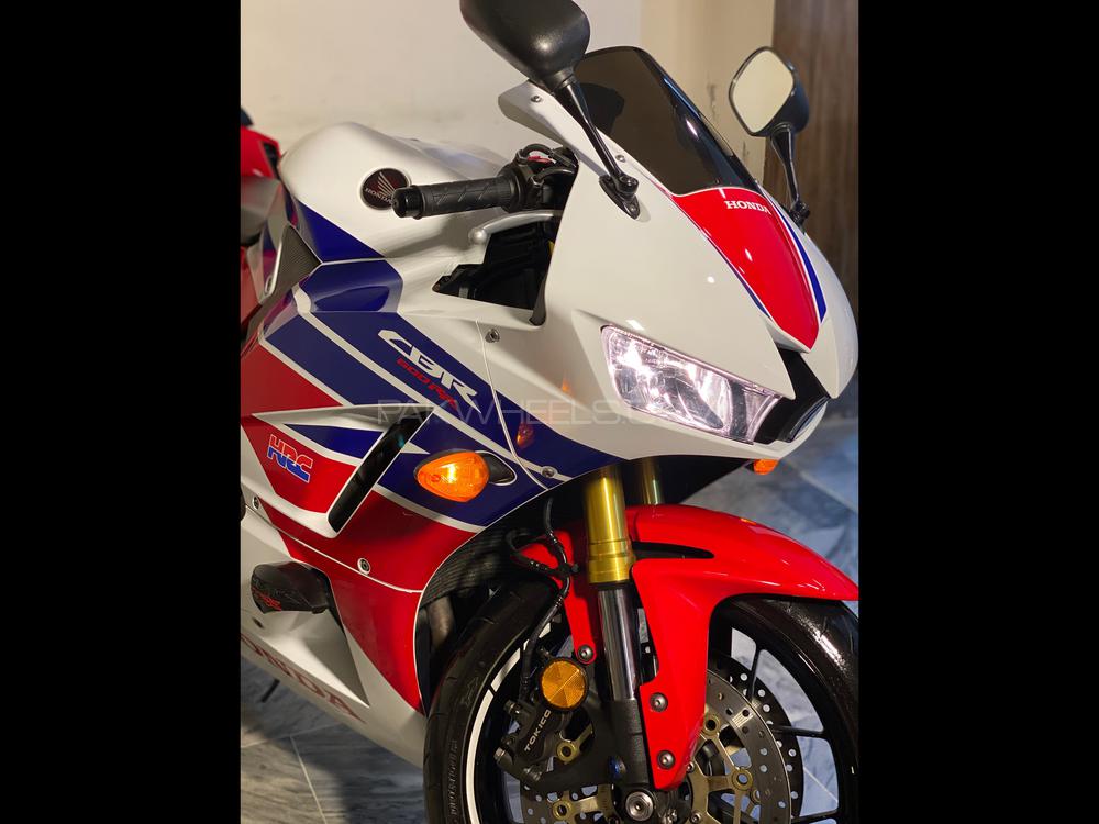 Honda CBR 600RR 2013 for Sale Image-1