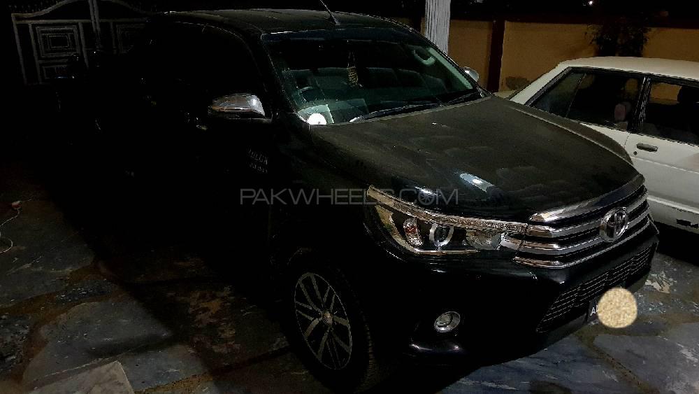 Toyota Hilux 2018 for Sale in Attock Image-1