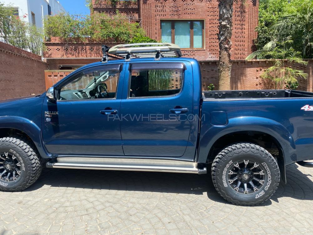 Toyota Hilux 2013 for Sale in Islamabad Toyota Hilux 2013 for Sale in Islamabad Image-4