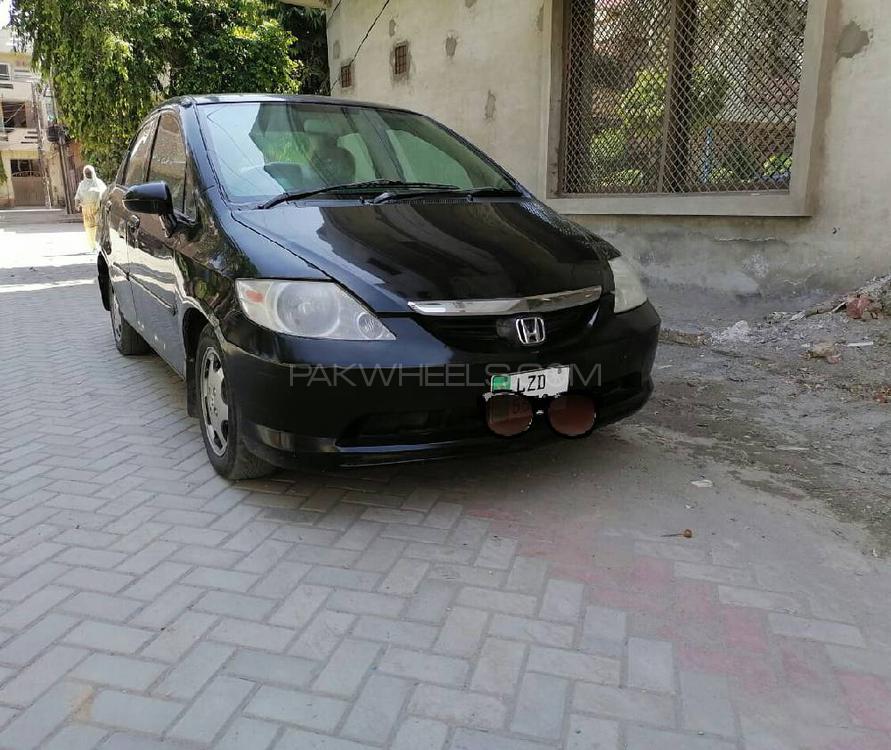 Honda City 2004 for Sale in Lahore Image-1