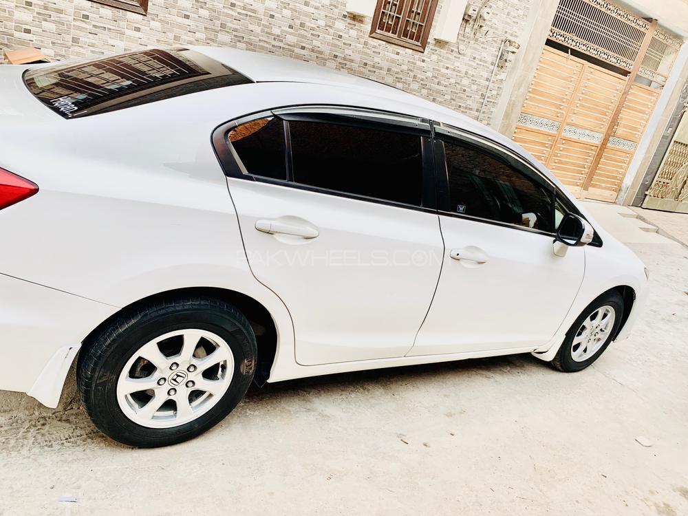 Honda Civic 2013 for Sale in Faisalabad Honda Civic 2013 for Sale in Faisalabad Image-2