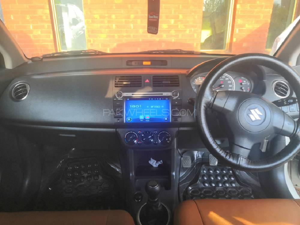 Suzuki Swift 2017 for Sale in Lahore Suzuki Swift 2017 for Sale in Lahore Image-6