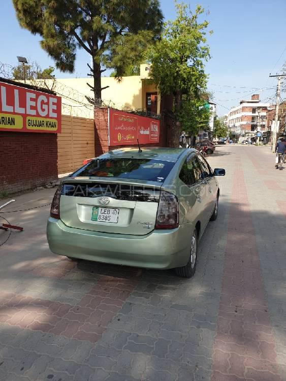 Toyota Prius 2007 for Sale in Sialkot Toyota Prius 2007 for Sale in Sialkot Image-4