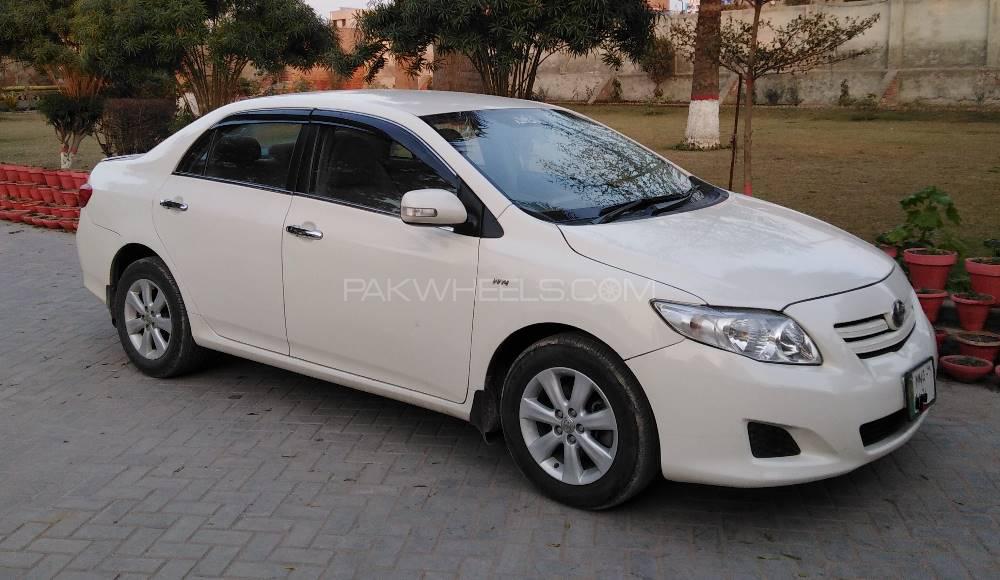 Toyota Corolla 2010 for Sale in Muzaffar Gargh Image-1