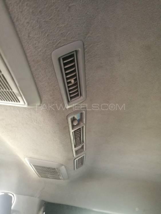 Toyota Hiace 2008 for Sale in Peshawar Toyota Hiace 2008 for Sale in Peshawar Image-8