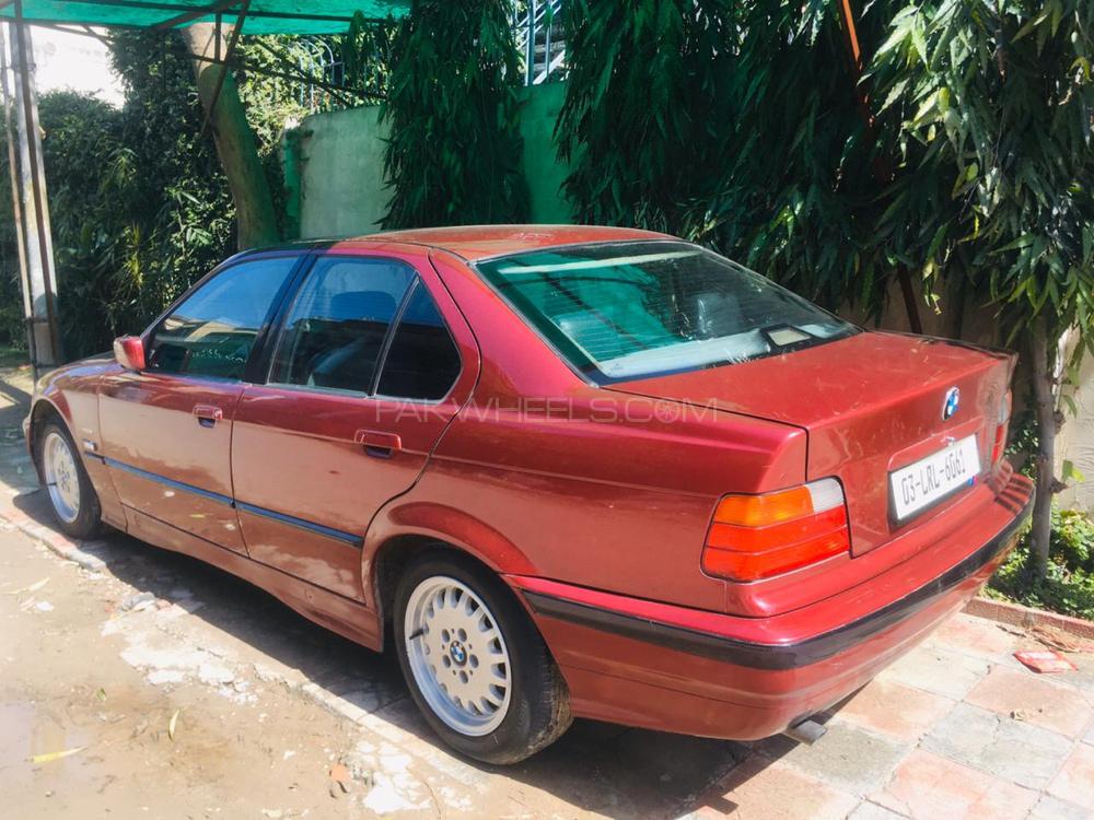 BMW 3 Series 1996 for Sale in Lahore BMW 3 Series 1996 for Sale in Lahore Image-5