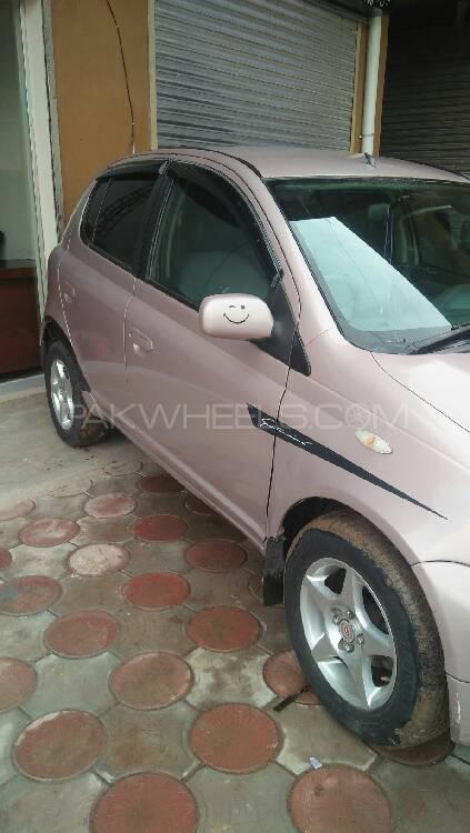 Toyota Vitz 2001 for Sale in Kohat Image-1