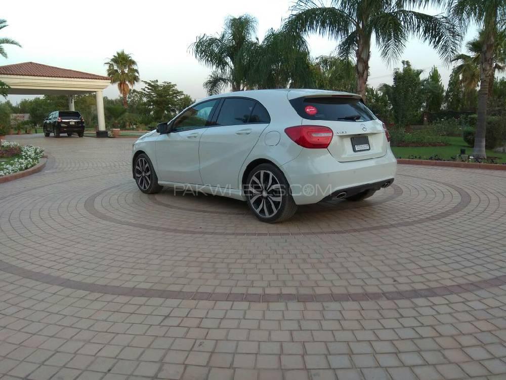 Mercedes Benz A Class 2014 for Sale in Lahore Mercedes Benz A Class 2014 for Sale in Lahore Image-3
