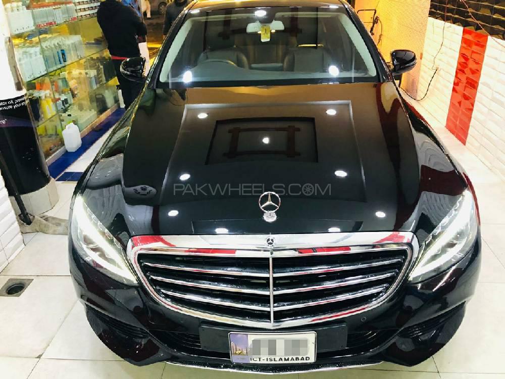 مرسڈیز بینز سی کلاس 2017 for Sale in لاہور مرسڈیز بینز سی کلاس 2017 for Sale in لاہور Image-3
