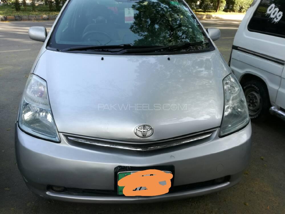 Toyota Prius 2006 for Sale in Islamabad Image-1