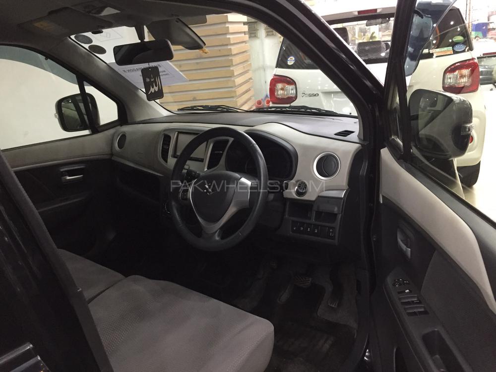 سوزوکی ویگن آر 2015 for Sale in اسلام آباد سوزوکی ویگن آر 2015 for Sale in اسلام آباد Image-4