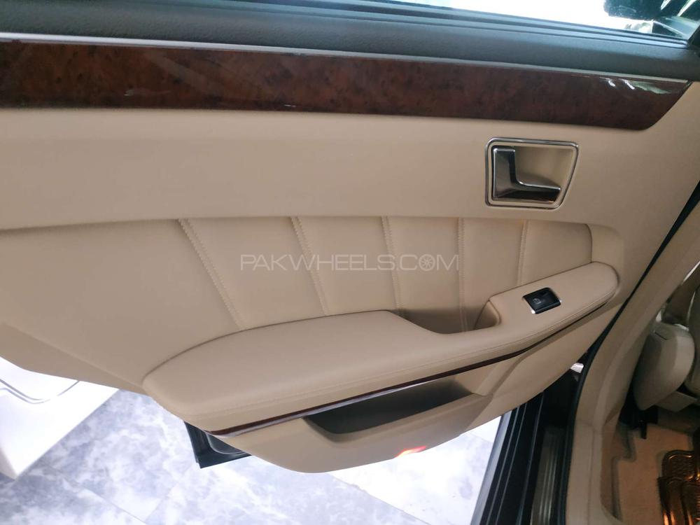 Mercedes Benz E Class 2011 for Sale in Islamabad Mercedes Benz E Class 2011 for Sale in Islamabad Image-25