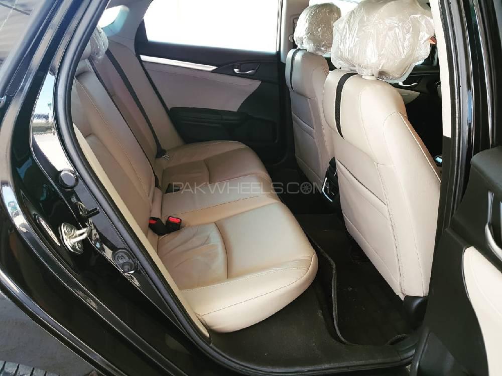 ہونڈا سوک 2018 for Sale in لاہور ہونڈا سوک 2018 for Sale in لاہور Image-10