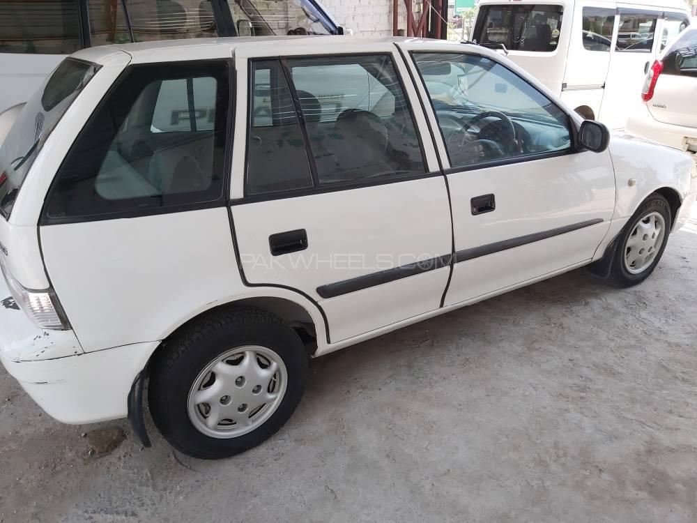 Suzuki Cultus 2011 for Sale in Rawalpindi Suzuki Cultus 2011 for Sale in Rawalpindi Image-5