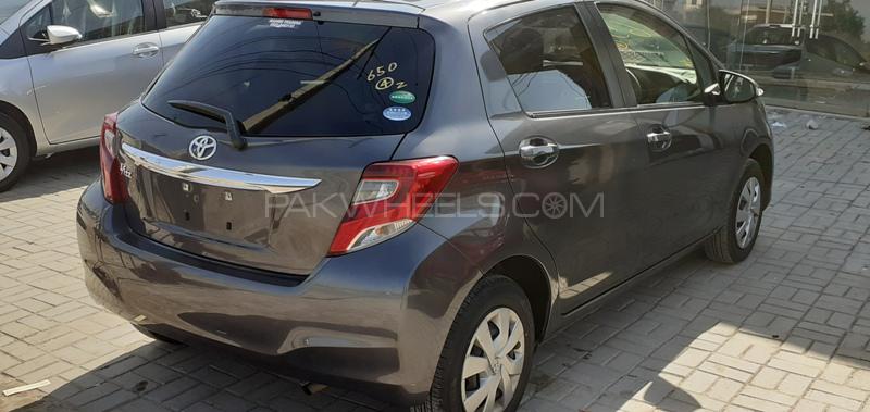 Toyota Vitz 2016 for Sale in Lahore Toyota Vitz 2016 for Sale in Lahore Image-6