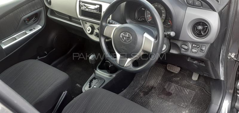 Toyota Vitz 2016 for Sale in Lahore Toyota Vitz 2016 for Sale in Lahore Image-10