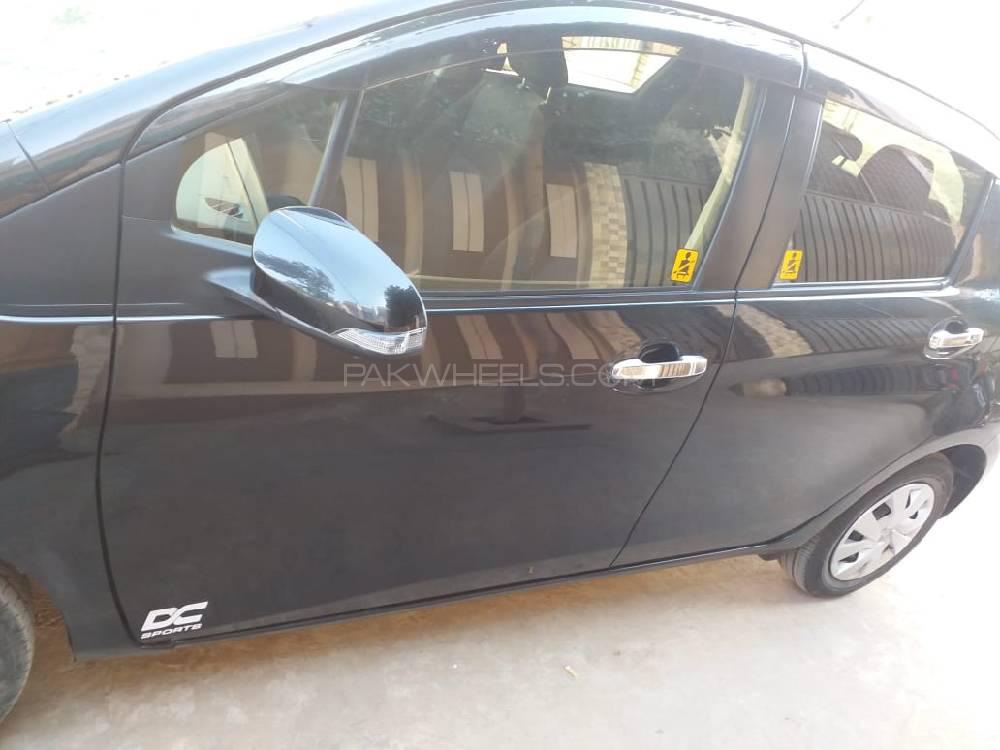 Toyota Vitz 2016 for Sale in Multan Toyota Vitz 2016 for Sale in Multan Image-4