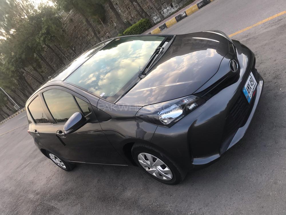 Toyota Vitz 2015 for Sale in Rawalpindi Toyota Vitz 2015 for Sale in Rawalpindi Image-3