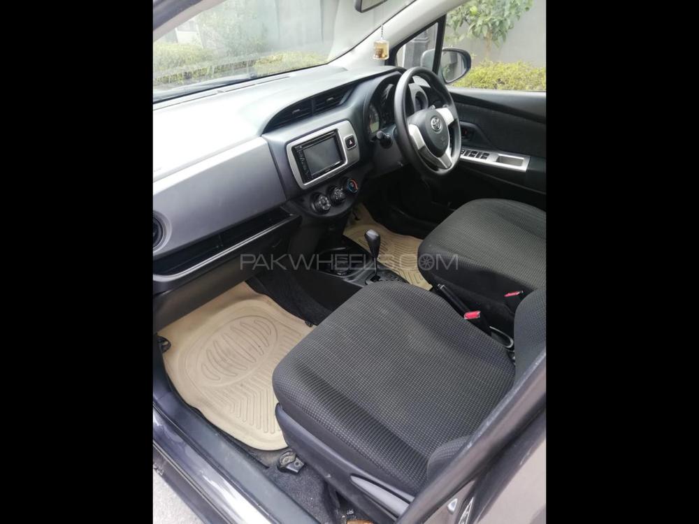 Toyota Vitz 2015 for Sale in Rawalpindi Toyota Vitz 2015 for Sale in Rawalpindi Image-10