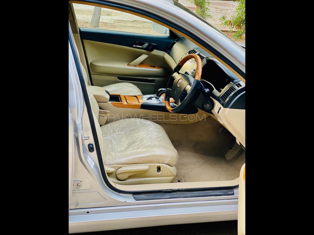 Toyota Mark X 2005 for Sale in Karachi Toyota Mark X 2005 for Sale in Karachi Image-4