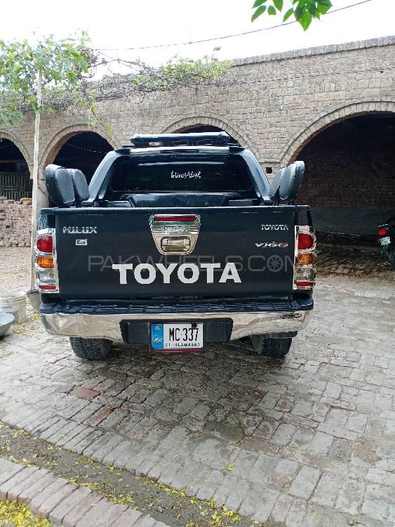 ٹویوٹا ہائیلکس 2007 for Sale in گجرات ٹویوٹا ہائیلکس 2007 for Sale in گجرات Image-6