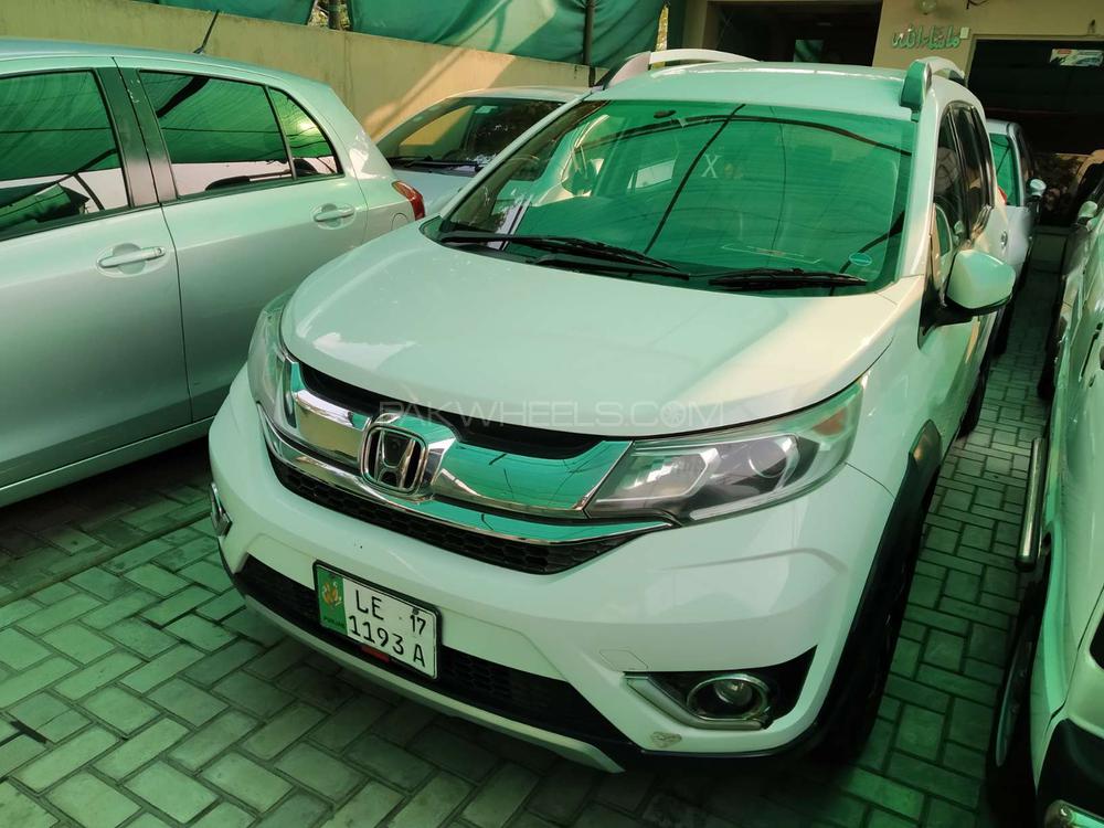 Honda BR-V 2017 for Sale in Lahore Honda BR-V 2017 for Sale in Lahore Image-3