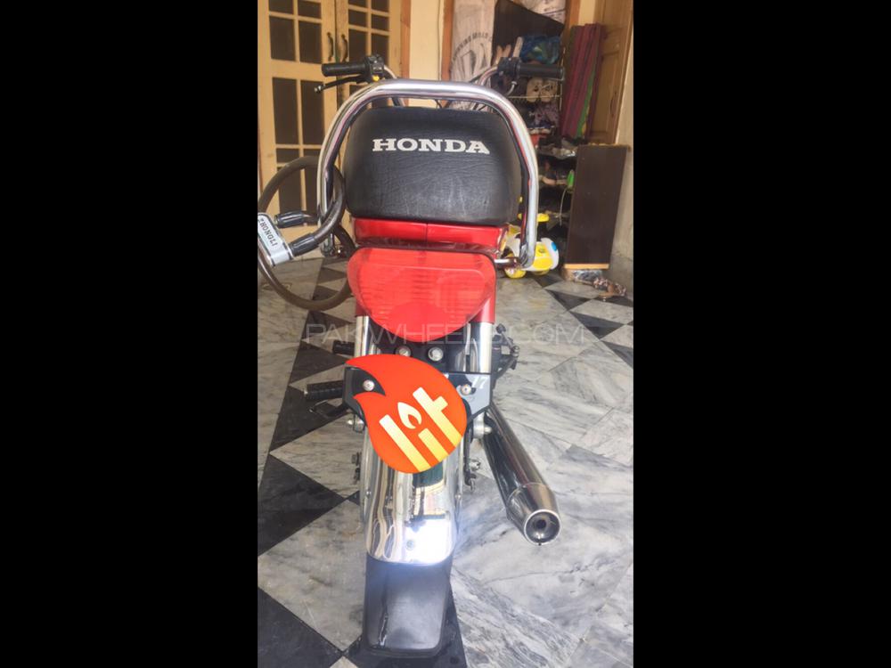 Honda CD 70 2017 for Sale Honda CD 70 2017 for Sale Image-4