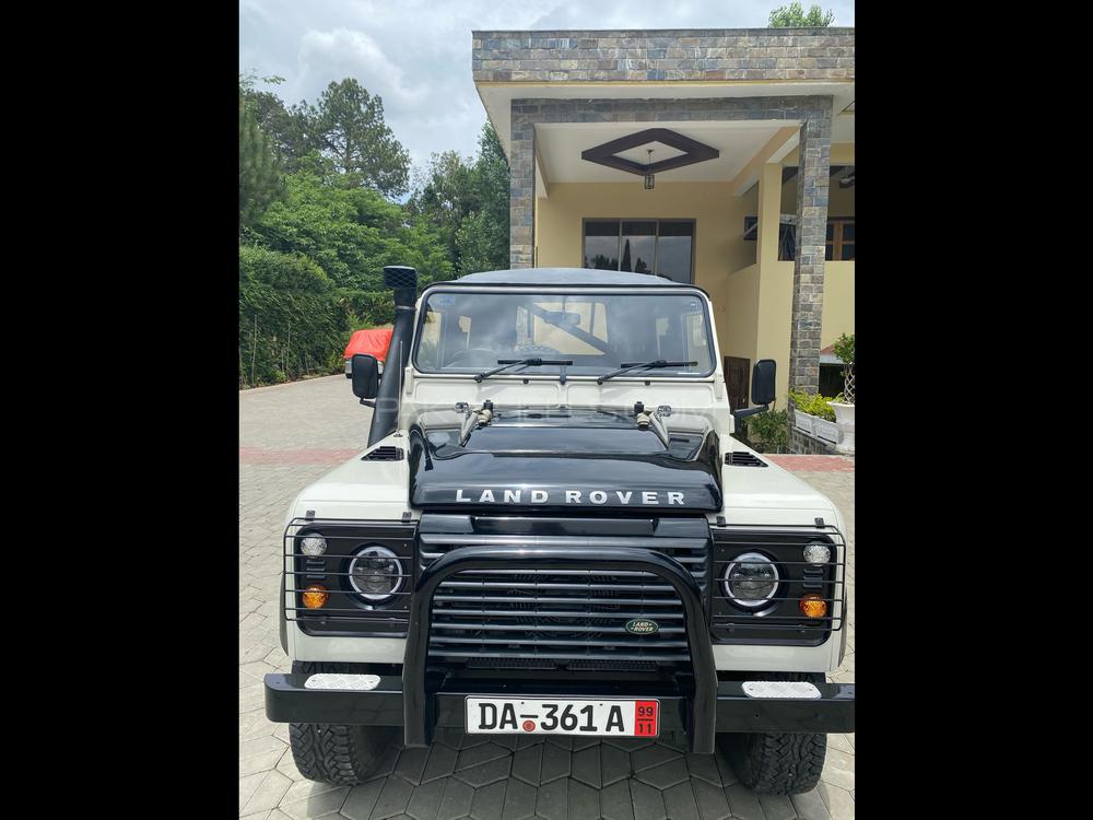 Land Rover Defender 2015 for Sale in Islamabad Image-1