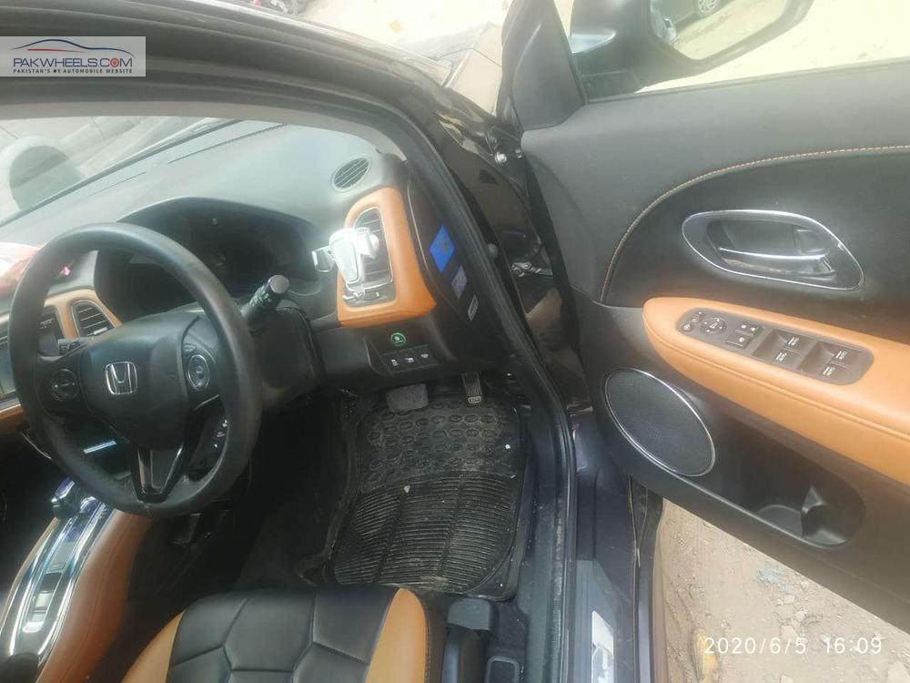 ہونڈا ویزِل 2014 for Sale in کراچی ہونڈا ویزِل 2014 for Sale in کراچی Image-9