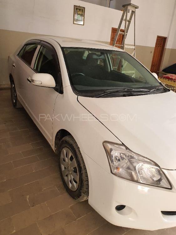 Toyota Premio 2015 for Sale in Karachi Image-1