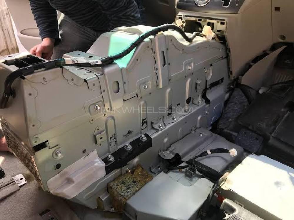 Hybrid Battery Available For Toyota Estima With 6 Months War Image-1