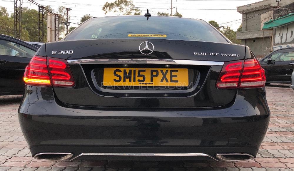 Mercedes Benz E Class 2015 for Sale in Lahore Mercedes Benz E Class 2015 for Sale in Lahore Image-2