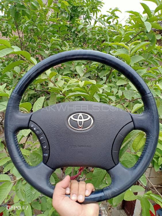 Toyota land cruiser + Cygnus Formica multimedia leather stee Image-1